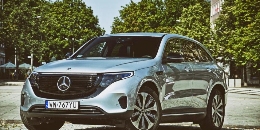 Mercedes EQC – jak jaskółka