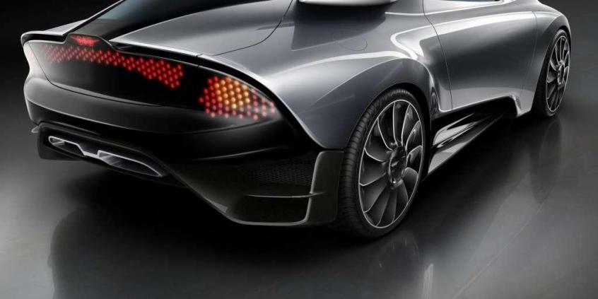 Saab PhoeniX - Aeromocjonalna łza metalu