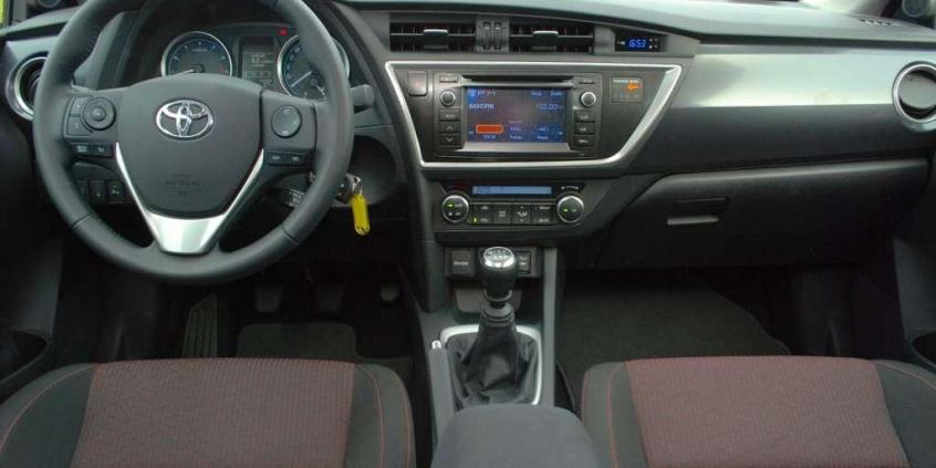 Toyota Auris 1.6 Valvematic - wyczekiwana przez rynek