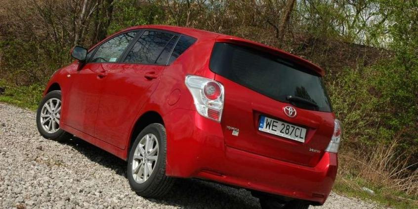 Toyota Verso - dojrzała i bardzo rodzinna