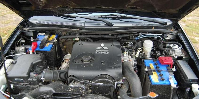 Mitsubishi Pajero Sport - wymierający gatunek