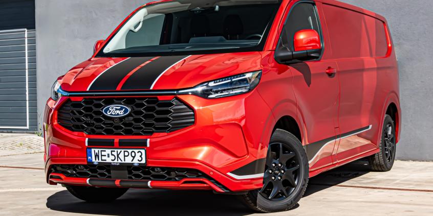 Test: Ford Transit Custom Van L1 PHEV Sport. Hybrydowy dostawczak to już nie fanaberia a wybór z rozsądku