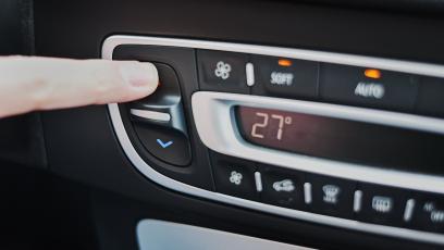 Jak używać klimatyzacji podczas upałów? [Poradnik]