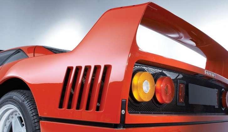 Testament Enzo - Ferrari F40 