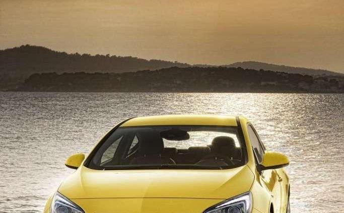 Opel Astra GTC - Dostępne auto marzeń