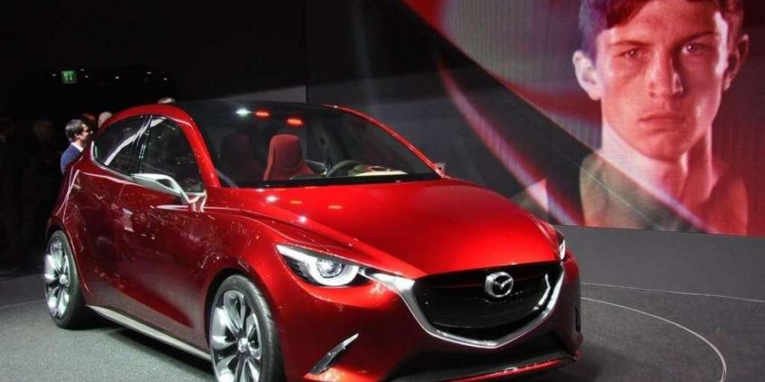 Na żywo z Genewy: nowości japońskich marek