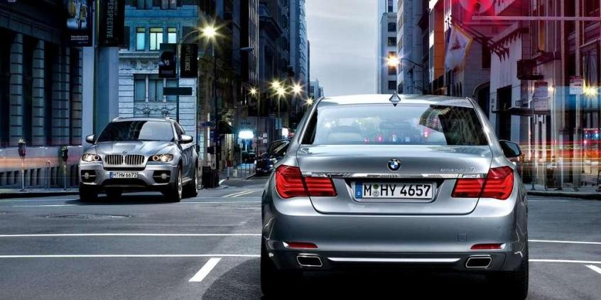 Przegląd rynku hybryd i samochodów elektrycznych