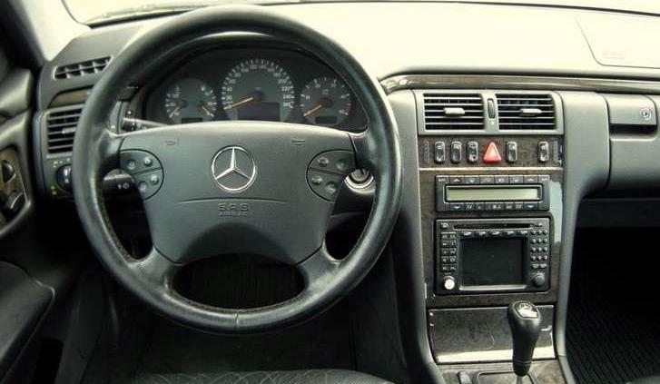 Klasa E W210 - Mercedes na wymarciu?