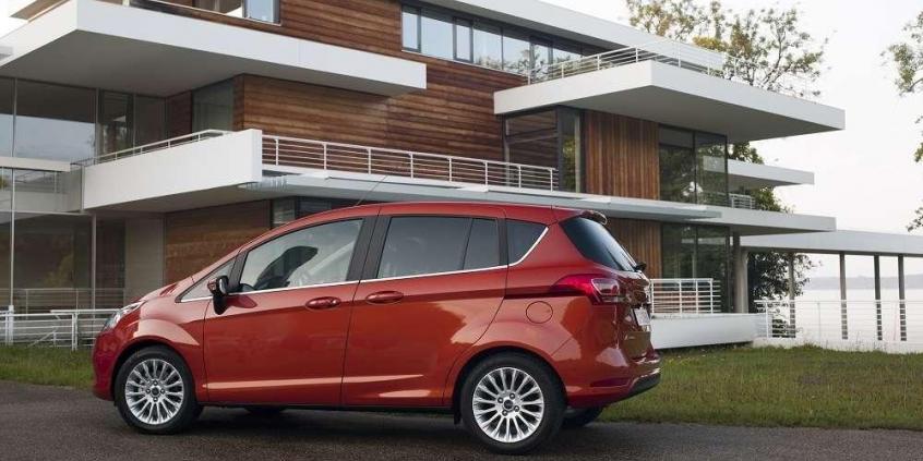 Ford B-MAX - niewielki rodzinny spryciarz