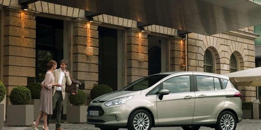 Ford B-MAX - niewielki rodzinny spryciarz
