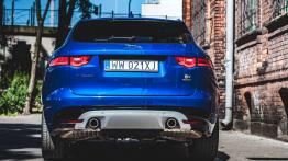 Jaguar F-Pace - elegancki mięśniak