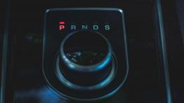 Jaguar F-Pace - elegancki mięśniak