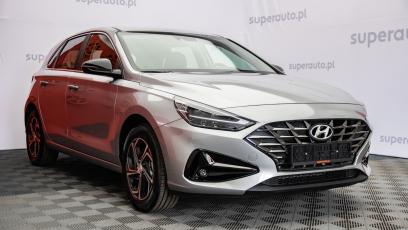 Hyundai i30 III  1.4 T-GDI kontra 1.5 T-GDI 48V — dwie twarze tego samego kompaktu