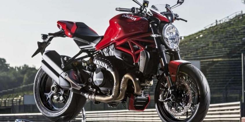Ducati Monster 1200R - mocarny naked