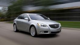 Buick Regal - prawy bok