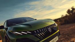 Nowy Peugeot 408 po liftingu: Bogatsze wyposażenie, ale cennik ani drgnął