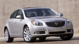 Buick Regal - widok z przodu