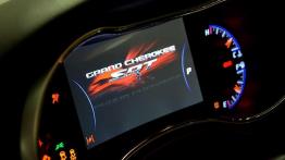 Jeep Grand Cherokee SRT8 - bezkompromisowy brutal