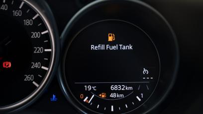 Czarne chmury nad majówką. Shell ostrzega: kierowcy mogą zderzyć się z brakami paliw