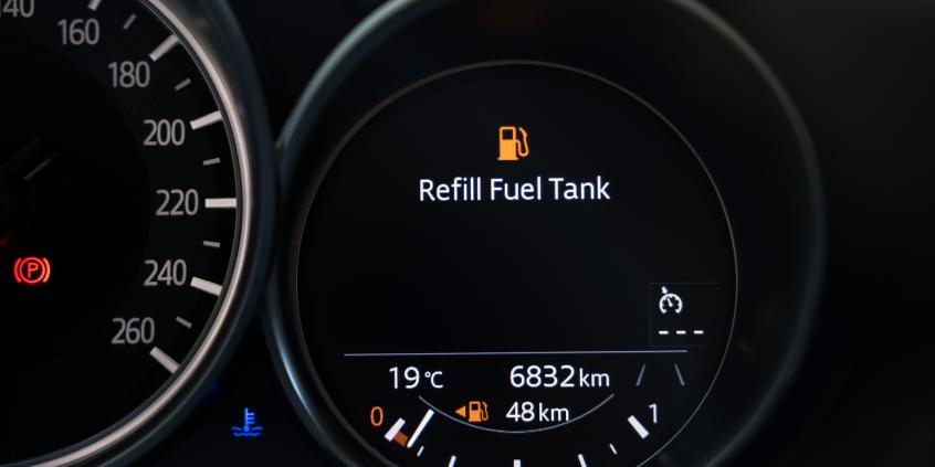 Czarne chmury nad majówką. Shell ostrzega: kierowcy mogą zderzyć się z brakami paliw