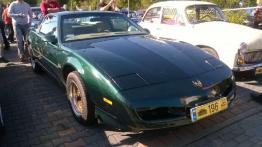 Starej motoryzacji czar ...