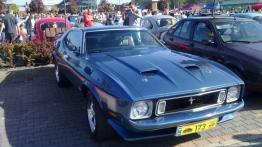 Starej motoryzacji czar ...