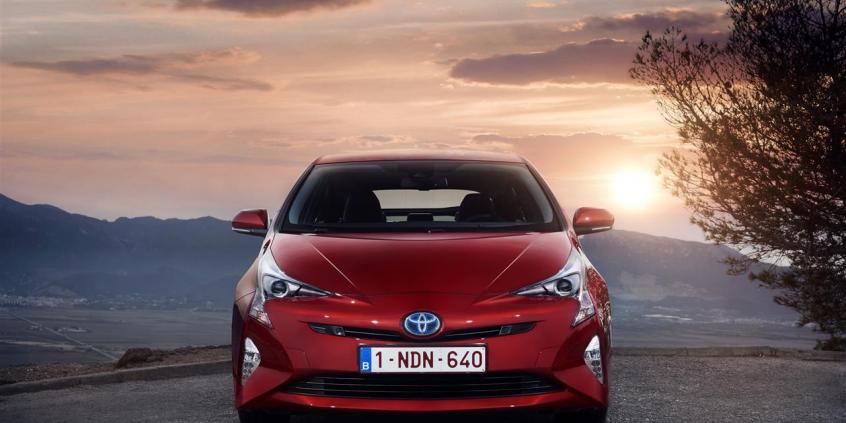 Wzrost globalnej sprzedaży Toyoty do 10,38 mln egzemplarzy