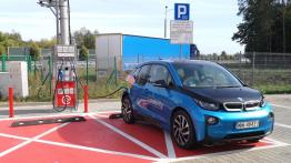 Elektrykami przez Polskę: jedziemy na czas!