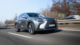 Lexus NX 450h+ E-FOUR Omotenashi - Test