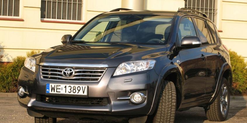 Kumpelka na każdą okazję - Toyota RAV4