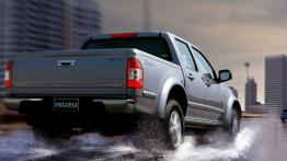 Isuzu D-Max - widok z tyłu
