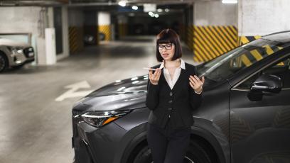 Toyota na celowniku złodziei. Policja apeluje: parkuj w garażu