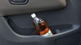 Volkswagen Amarok Double Cab - drzwi kierowcy od wewnątrz