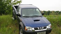 Nissan Pickup King Cab - widok z przodu