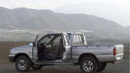 Mazda Seria B - lewy bok