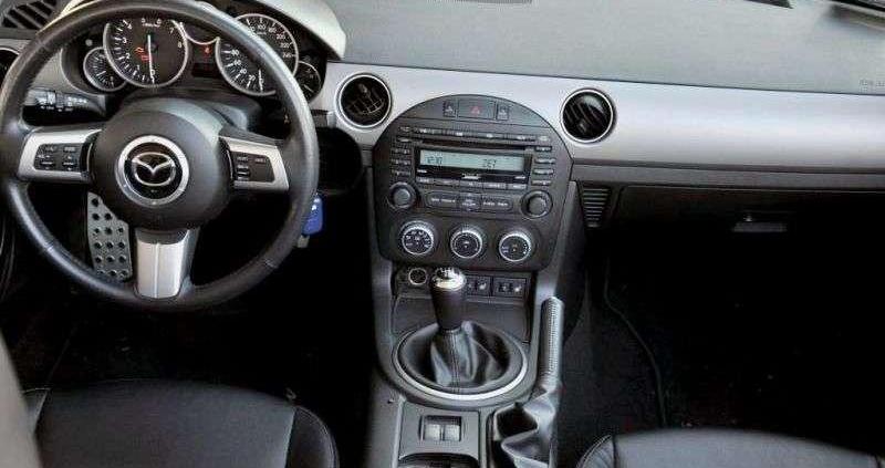 Mazda MX-5 - czerwone wasabi