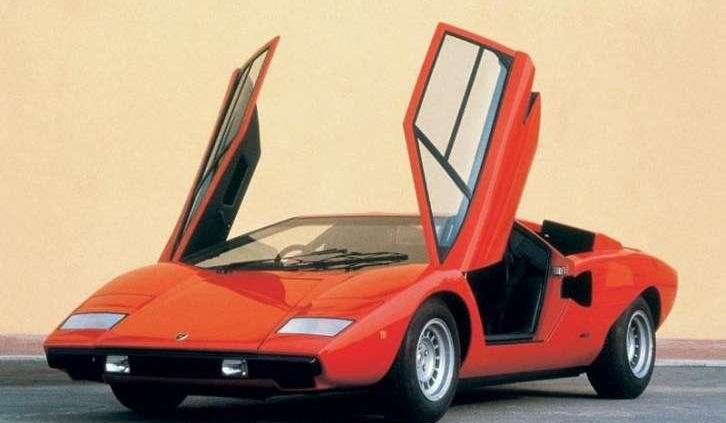 Wściekły byk - dzieło Ferruccio Lamborghiniego, wściekłego rolnika