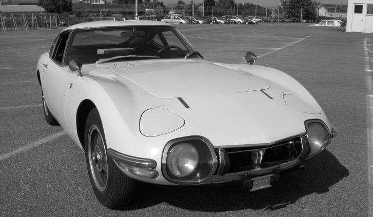 Żyje się tylko dwa razy