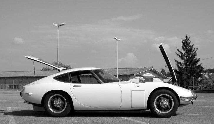 Żyje się tylko dwa razy