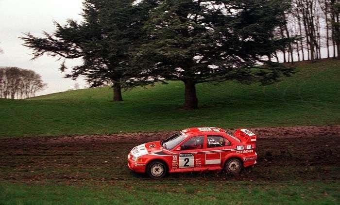 Groźny jak diabli, szybki jak błyskawica. Rajdowy potwór. Zwycięzca. - Mitsubishi Lancer Evolution