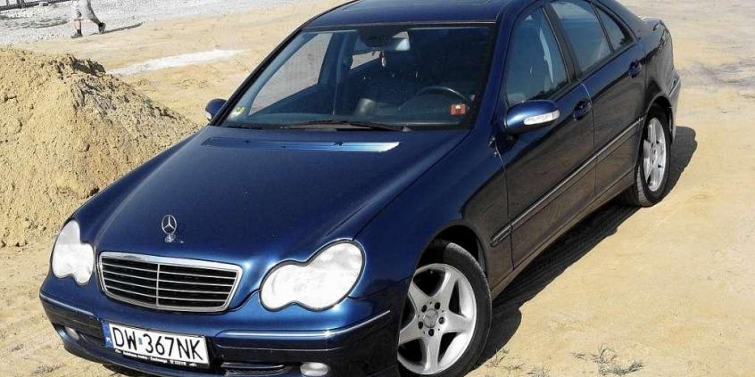 Szczypta luksusu, ale czy warta swojej ceny? - Mercedes Klasa C
