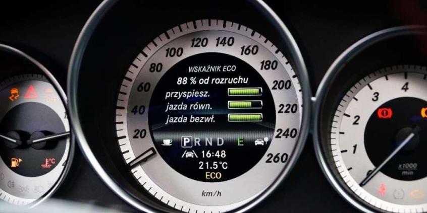 Kryzysowy Mercedes - Mercedes C180 BlueEFFICIENCY