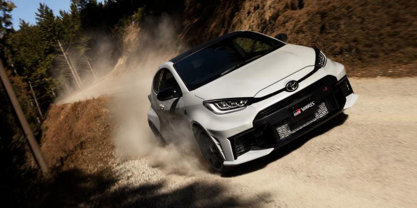 Toyota GR Yaris 2026 zyskała mniejszą kierownicę i nową charakterystykę prowadzenia