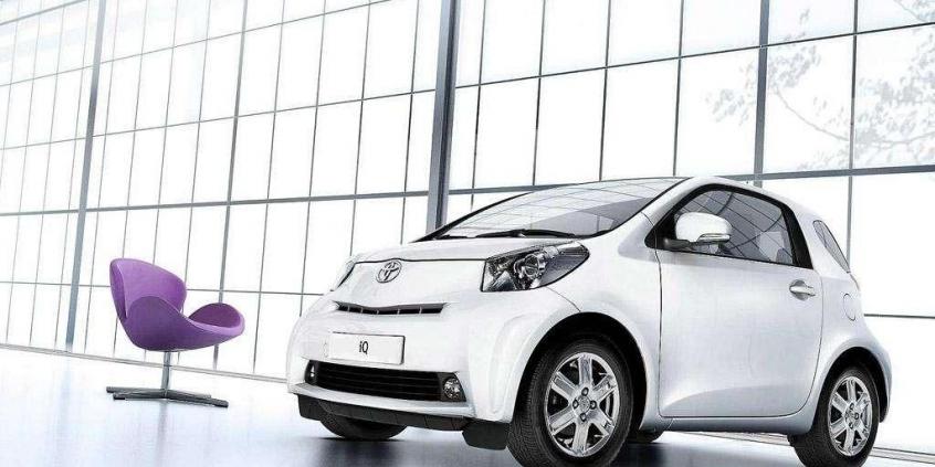Toyota iQ - maleńka, ale jakże potężna