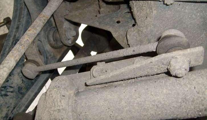 Opis techniczy Ford Escort VII