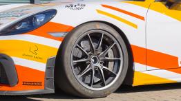 Premiera APEXWERK RACING: Pierwszy polski zespół na 24h Nürburgring i ich wyścigowa broń z wolnossącym silnikiem 3.8 B6