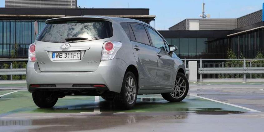 Toyota Verso 2.0 D-4D - Witamy w AutoCentrum.pl!