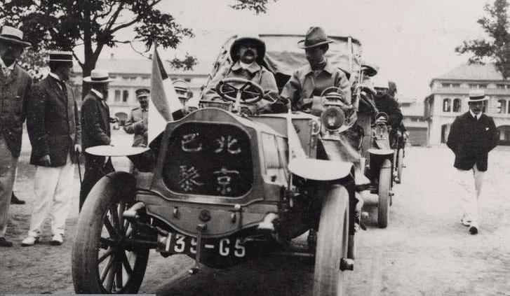 &amp;quot;Na kropelkę&amp;quot; przez pół świata