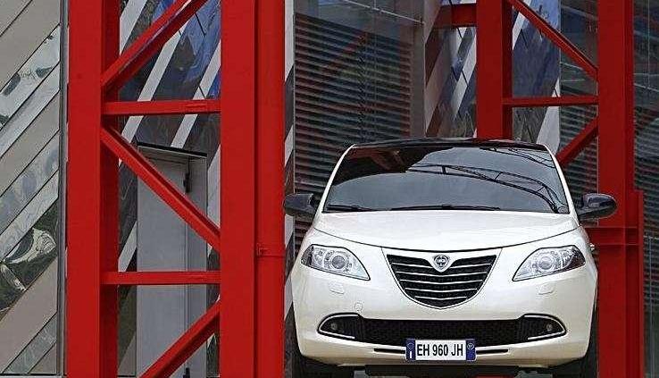 Nowa Lancia Ypsilon - Premium pod strzechy