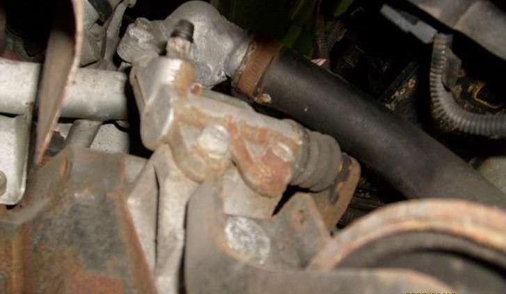 Opis techniczny Mitsubishi Carisma